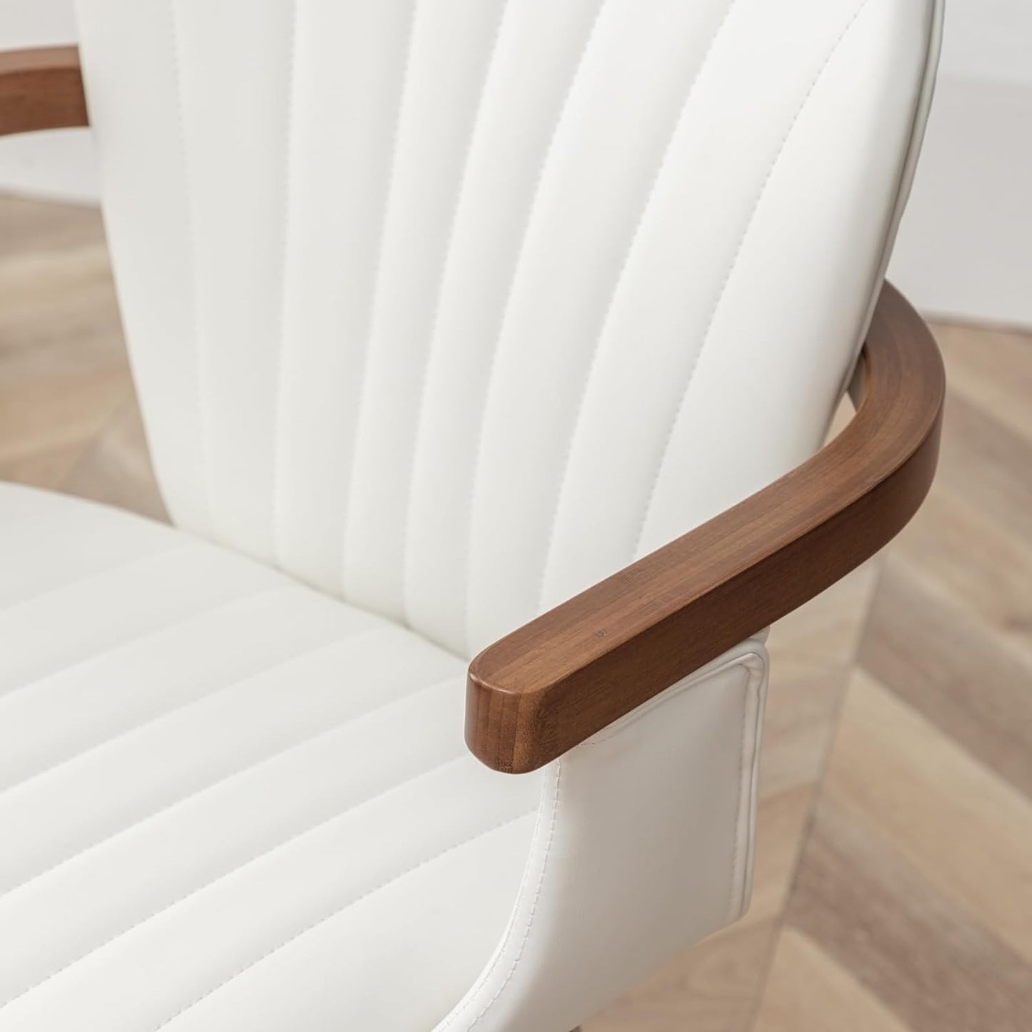 LUNLING Swivel Dining Chairs Set of 4, Mid Century Modern White Faux Leather Kitchen Chairs with Arms,Bamboo Legs Side Chairs No Wheels,Accent Chair for Dining Rooms and Offices