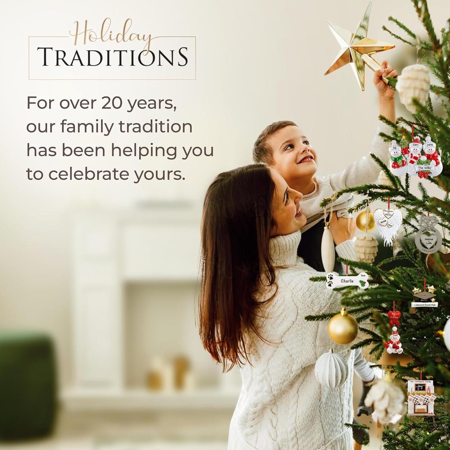 Personalized Large Family of 10 Ornament 2025 | Free 24h Customization | Christmas Ornaments for Tree | Custom Gift Wrapped Green Glitter Keepsake for Ten Persons