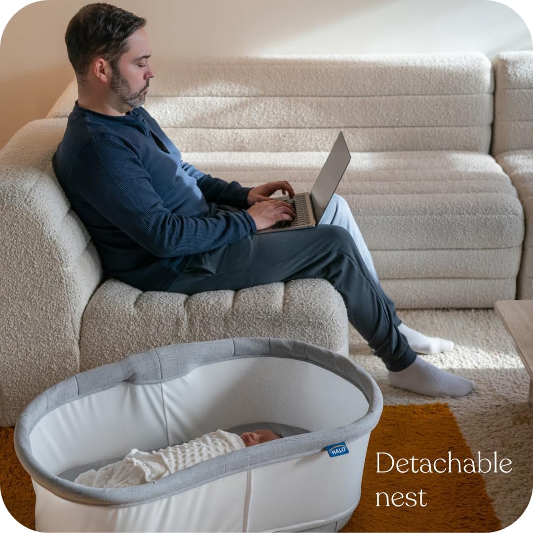 HALO BassiNest Connected Swivel Sleeper 3.0 – Smart Bassinet with AutoSoothe™, 360° Swivel, Cry Detection, Rocking, Vibration & Soothing Sounds, Easy Lowering Wall for Postpartum Recovery