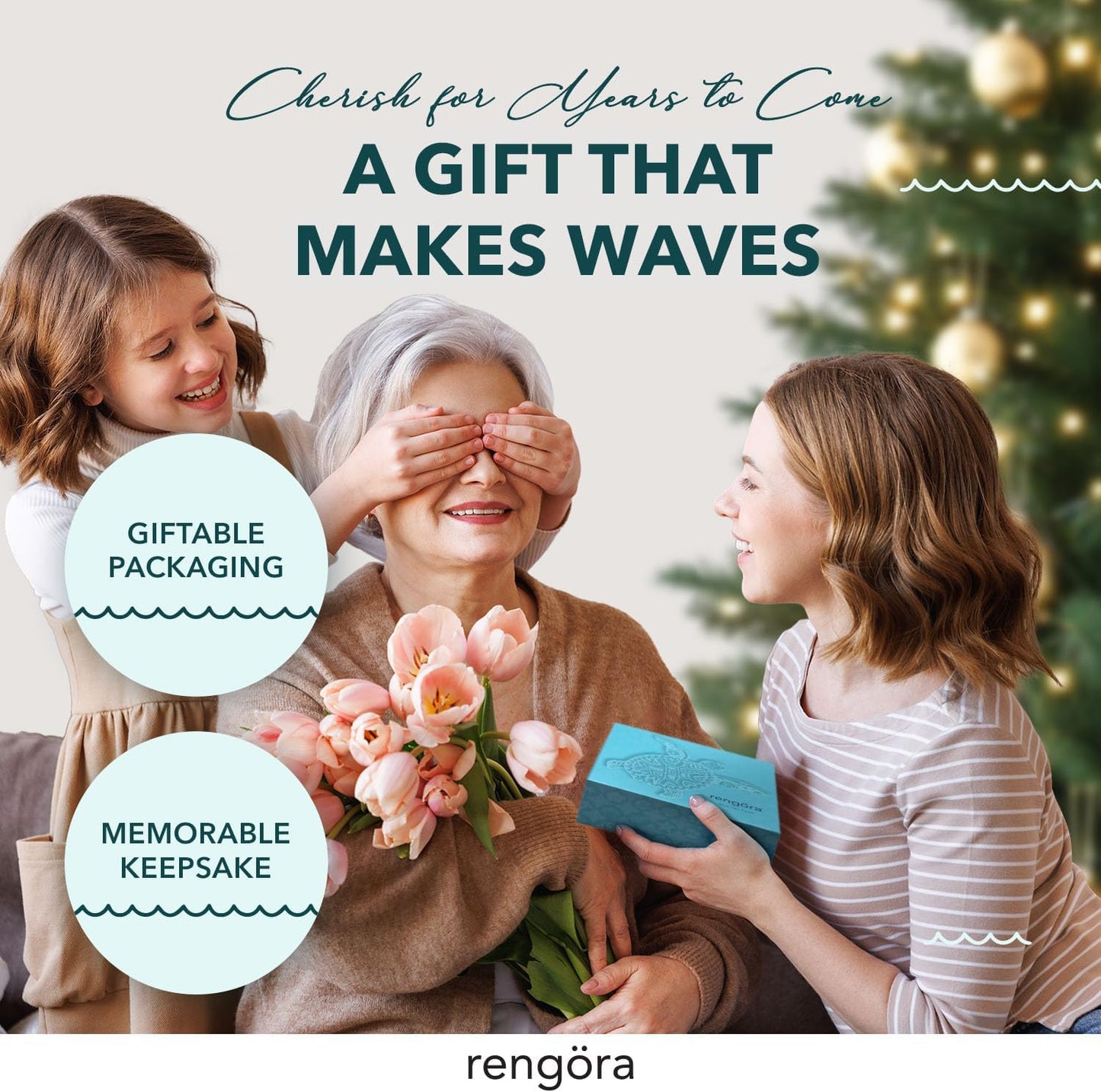 Hand-Painted Beach Christmas Ornament – Coastal Tree Decoration for Ocean Lovers – Unique Nautical Ornament for Christmas Tree or Stocking Stuffer Gift (Blue Stingray)