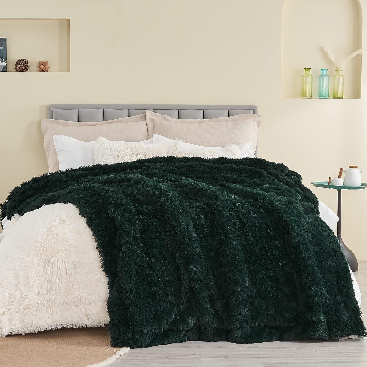 GONAAP Fuzzy Faux Fur Throw Blanket Twin Size Forest Green Super Soft Cozy Plush Fuzzy Shaggy Blanket for Couch Sofa Bed (Forest Green, Twin(60"x80"))