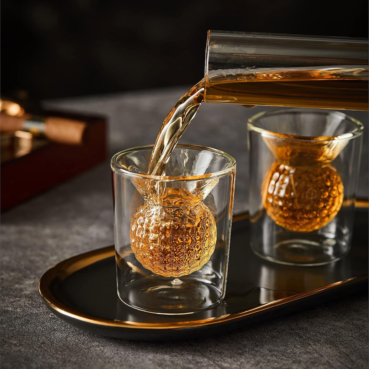 Golf Whiskey Decanter Set with 4 Golf Ball Shot Glasses, Unique Golf Gifts for Men Women, 750ml Golf Themed Liquor Dispenser, Golf Club Drink Dispenser for Bourbon, Scotch, Vodka, Tequila