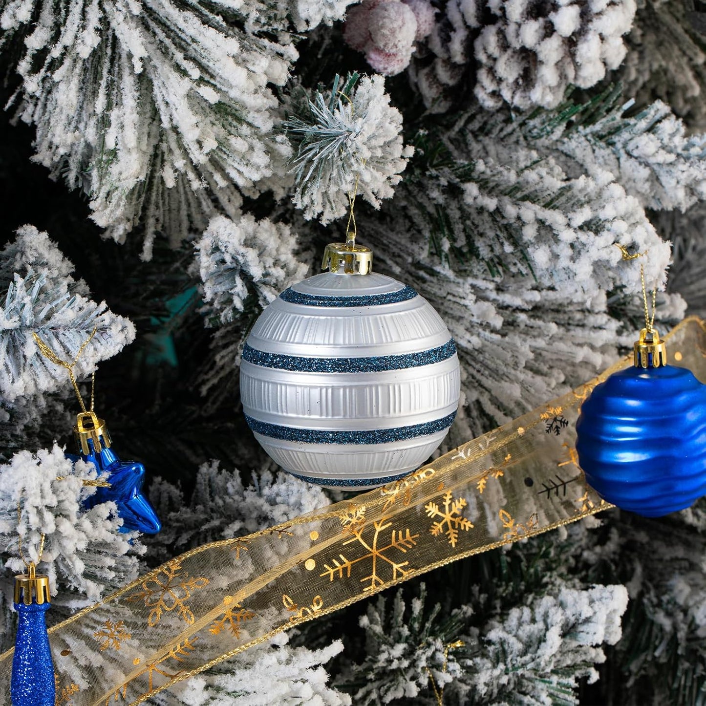 150PCS Blue and Silver Christmas Ornaments, Shatterproof Christmas Ball Ornaments Set, Assorted Christmas Baubles Hanging Decorations for Xmas Tree Home Festival Party Wedding (Blue & Silver)