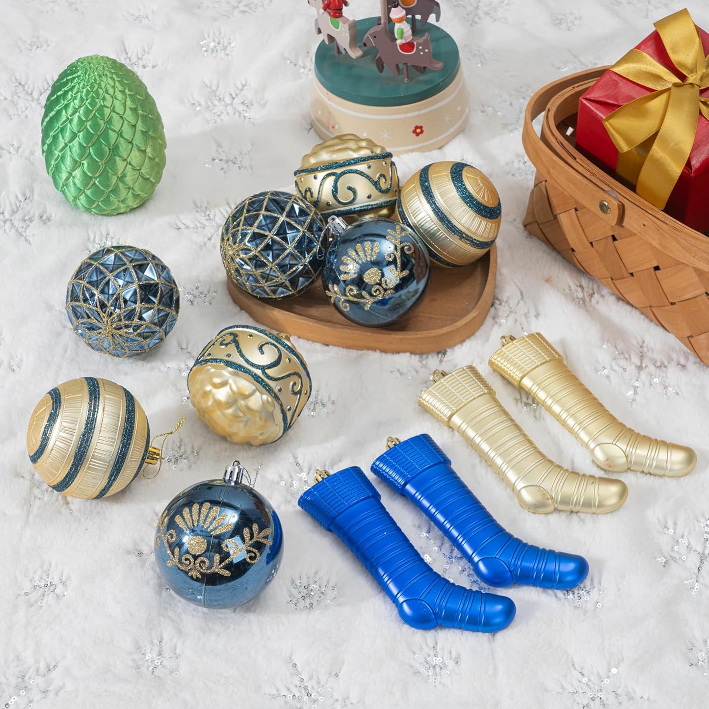 150Pcs Christmas Ball Ornaments Set, Assorted Bauble Ornaments for Xmas Tree, Shatterproof Plastic Hanging Decor for Home/Indoor/Outdoor/Festival/Party (Blue & Gold)