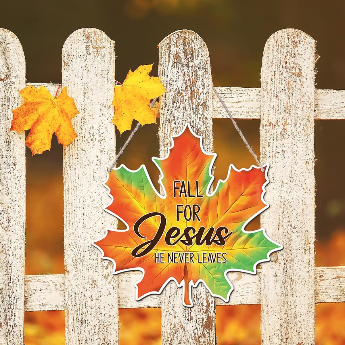 Maple Leaf Fall Decor, Fall for Jesus He Never Leaves Decor Sign Farmhouse Autumn Wreaths for Front Door Christian Jesus Hanger Sign Home Wall Autumn Halloween Thanksgiving Decoration